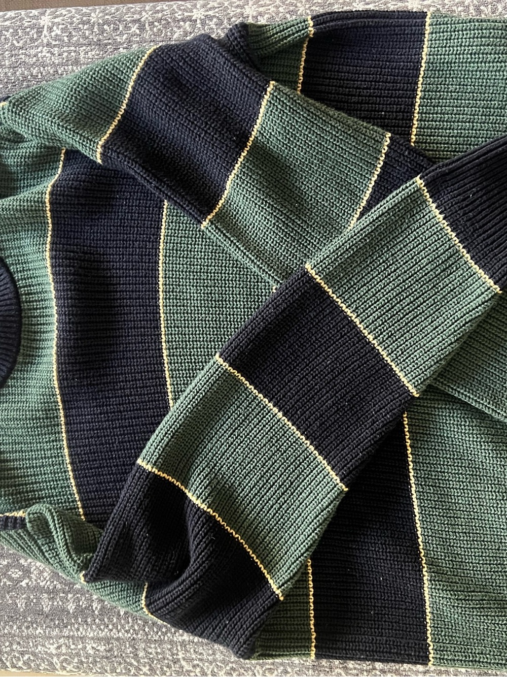 Abercrombie & Fitch Men's Striped Crewneck Sweater in Green and Navy - Picture 2 of 4
